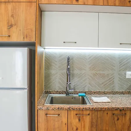Salt Air Residences דירה